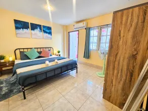 Ubuntu Live Boutique Hostel & Rooms - Phuket Old Town - Quarto