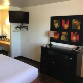 The Galley Hotel Bar and Grill - Room