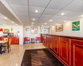 Quality Inn Dyersburg I-155 - Hall