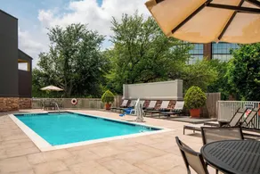 Four Points by Sheraton Dallas Arlington Entertainment District - Piscine