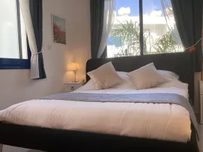 Paphos Pool View Apartment - Chambre