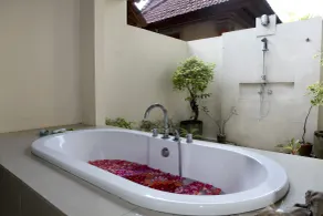 Natah Bale Villas - Baño