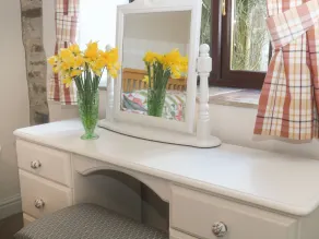 Greenfinch - Room
