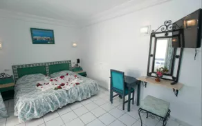 Hôtel Les Pyramides Club  - Habitación