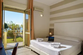 Hotel Tirreno - Zimmer