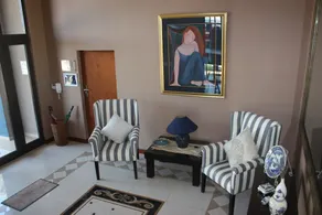 Over The Moon Guesthouse - Reception
