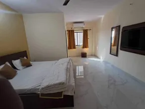 Keshav Inn Hotel And Banquet - Chambre