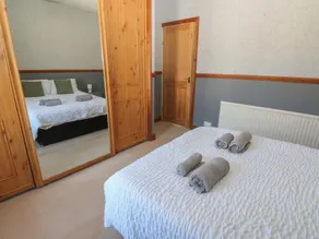 Bolton Terrace - 2 Bedrooms - Sleeps 4 - Rom