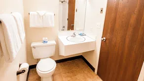 Ticaboo Lodge - Bathroom