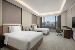 Crowne Plaza Zhengzhou High Tech Zone by IHG - Room