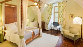 Suite 4 Betten - neu - Chambre