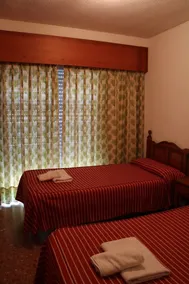 Apartamentos Florazar II Ajhory - Zimmer