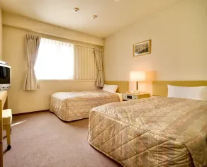 Kurashiki Ekimae Universal Hotel - Zimmer