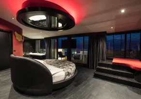 Charisma De Luxe Hotel - Habitación