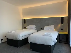 Motel Air - Glasgow Airport - Habitación