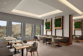 Courtyard by Marriott Makkah - Restaurant