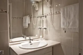 Hôtel Hippodrome Montmartre - Salle de bain