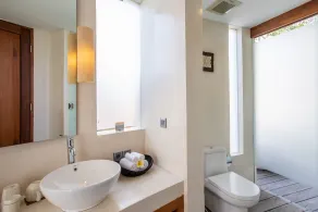 Dayu Mirah Resort - Bathroom