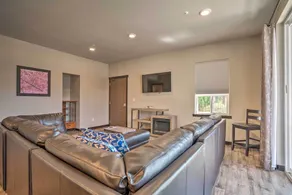 Manson Condo with Pool Access - Near Marina and Town - Interiør