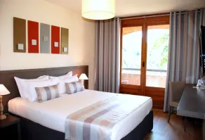 Hôtel 3* La Vallée des 3 Barbus - Værelse