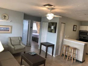 Marco Island Lakeside Inn - Chambre