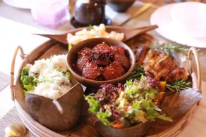 Hide and see - Restaurant