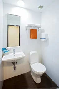 Hotel 81 Fuji - Bathroom