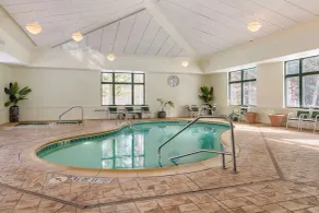Comfort Inn & Suites Lake George - Pool