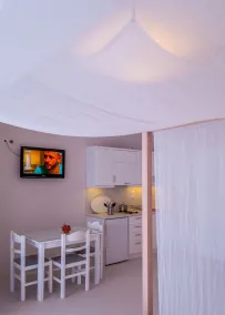 Milos Bay Suites - Chambre