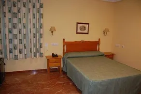 Albohera Playa hotel by Belvilla Resorts - Camera
