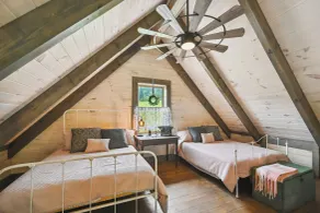 Modern Willis Cabin Retreat: 24-Acre Working Farm! - Interior