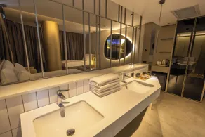 Four Hills Hotel - Rom