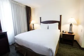 Staybridge Suites Austin Airport by IHG - Chambre
