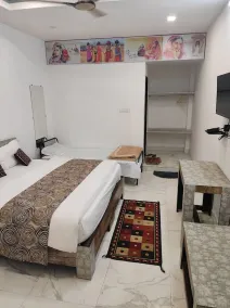 Hotel Keshav Residency - Room