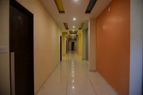 Hotel  Savera Palace - Lobby