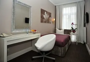 Hotel Commodore - Room