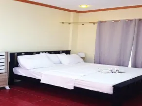 Cool Martin Family Hotel and Resort - Room