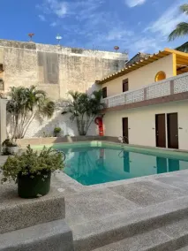 Hotel Skal Inn - Pool