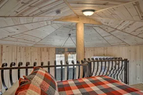 Unique Utah Tin Cabin w/ Mountain Views! - Interiør
