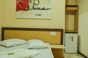 Lonier Praia Inn Flats - Room