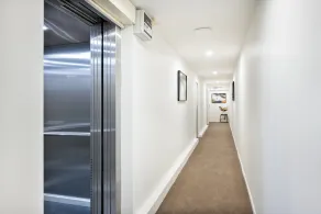 Best Western Newmarket Inn & Suites - Zimmer