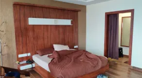 Aira Residency Kothagiri by Lexstays - Room