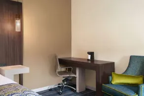 La Quinta Inn & Suites by Wyndham Orlando I-Drive Theme Parks - Chambre