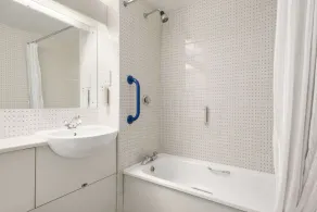 Days Inn Hotel Sheffield South - Baño
