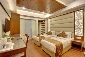 Hotel Swaran Palace - View from room