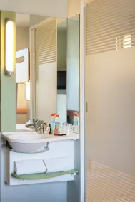 ibis budget Bordeaux Centre Bastide ex Etap Hôtel - Salle de bain