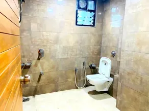 Hotel Prime - Bathroom