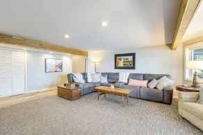 Bayfront Home w/ Private Beach in Poulsbo! - Interior