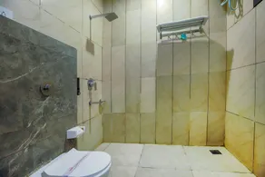 Hotel Crown, Near Golden temple - Salle de bain