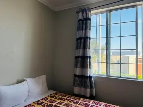 Plaza Hotel Gardena - Room